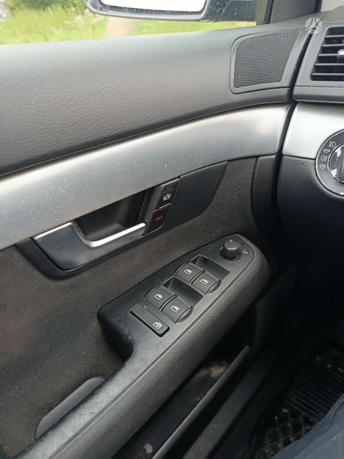Audi A4 2007 — photo 14