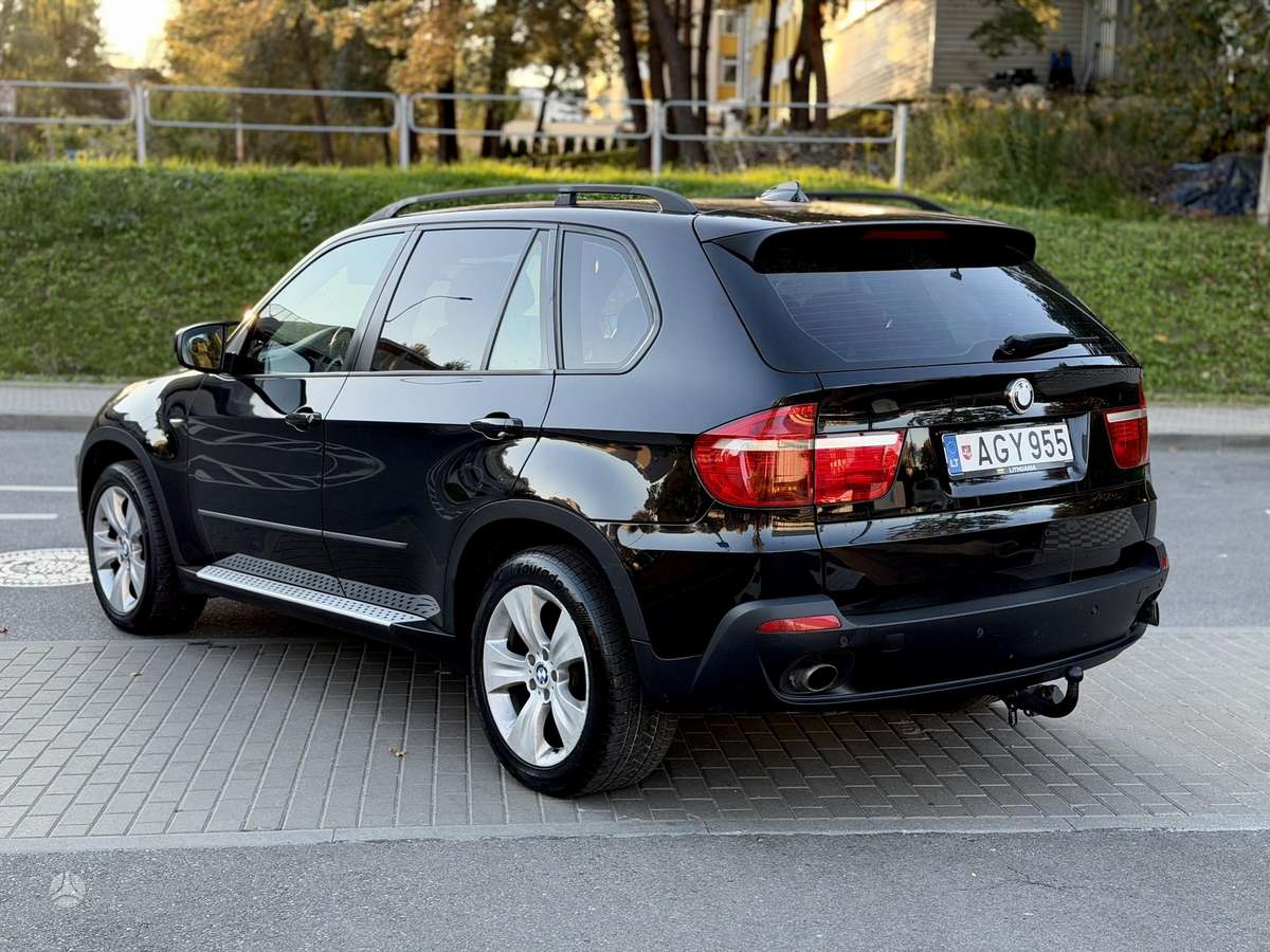 BMW X5 2008 — двигун 2993 cm³, 235 HP (173kW)