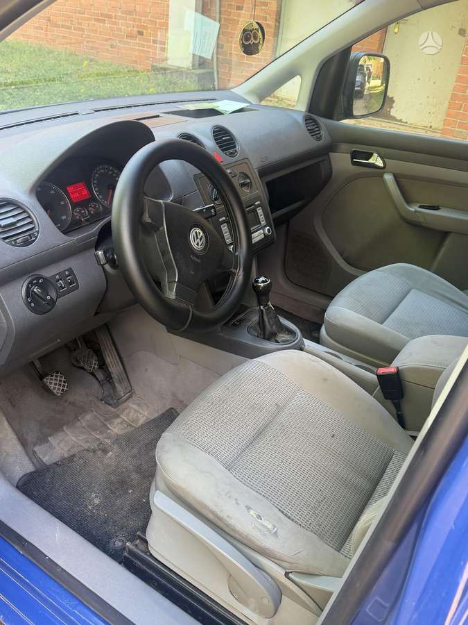 Volkswagen Caddy 2007 — photo 8