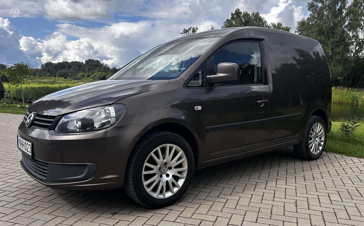 Volkswagen Caddy 2013 — двигун 1598 cm³, 102 HP (75kW)