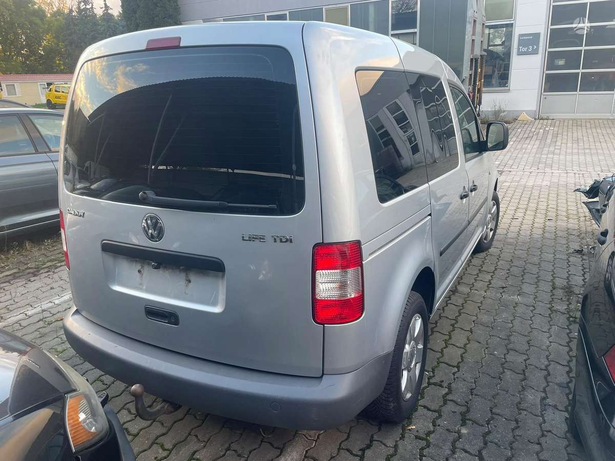 Volkswagen Caddy 2009 — interior