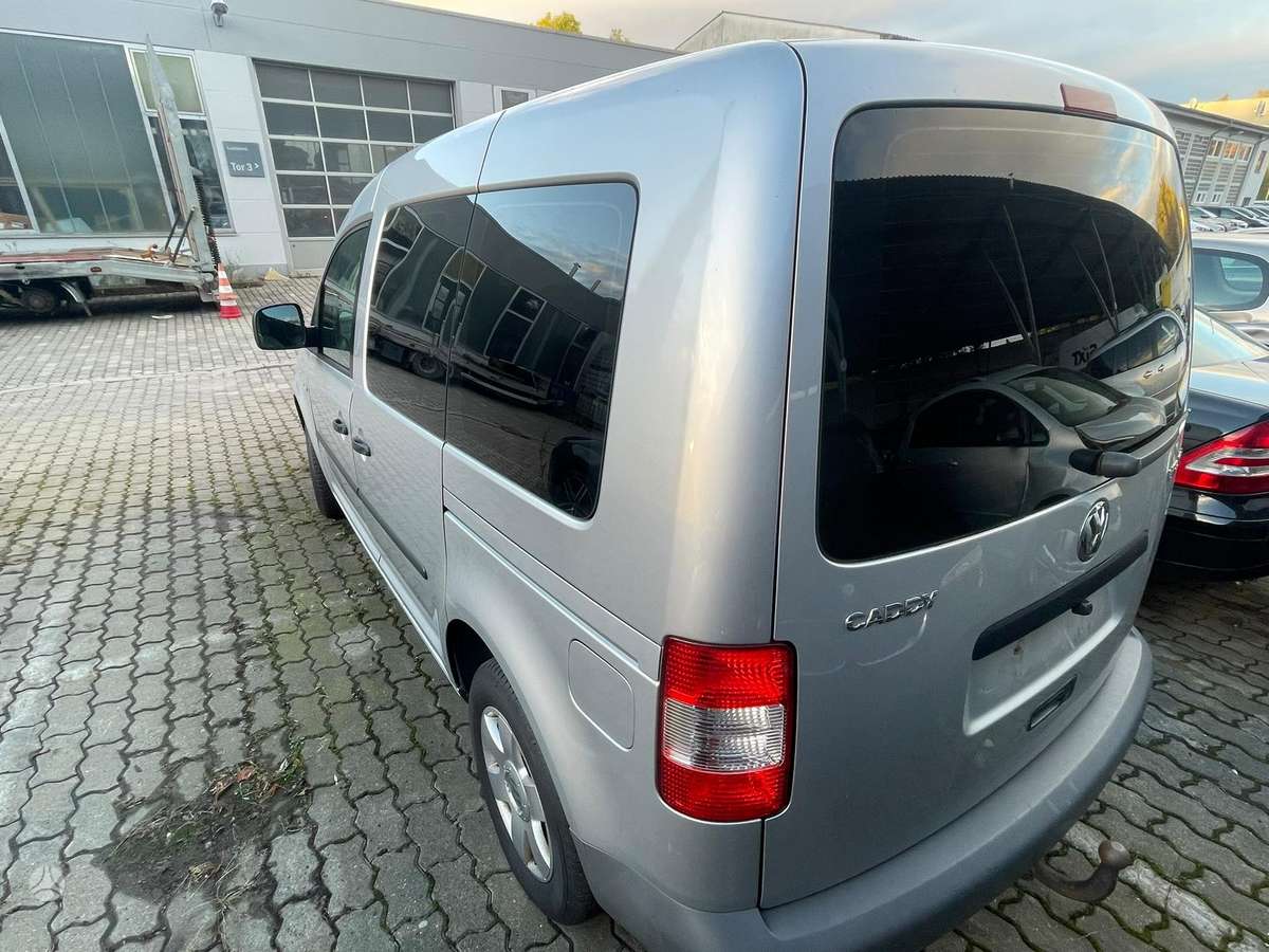 Volkswagen Caddy 2009 — photo 5