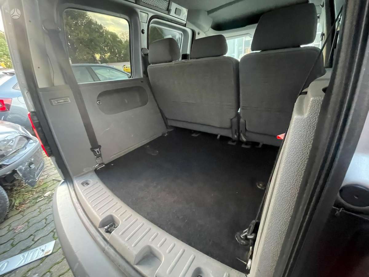 Volkswagen Caddy 2009 — photo 8