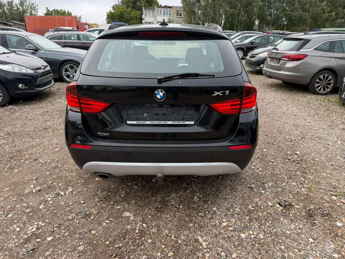BMW X1 2011 — photo 5
