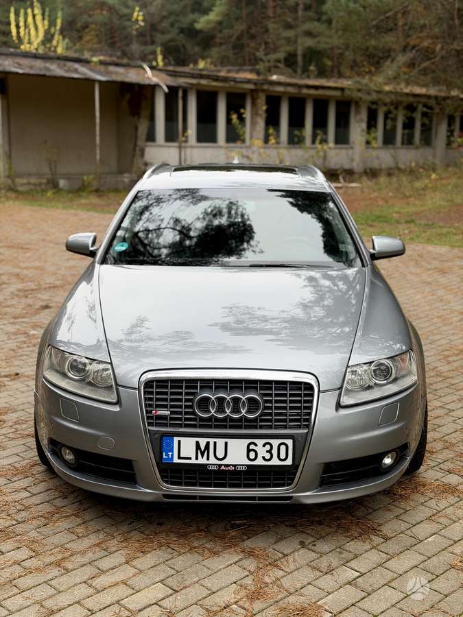 Audi A6 2008 — салон