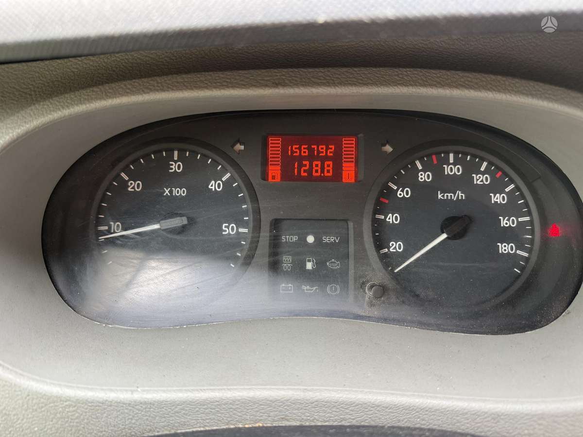 Renault Master 2004 — двигун 2198 cm³, 90 HP (66kW)