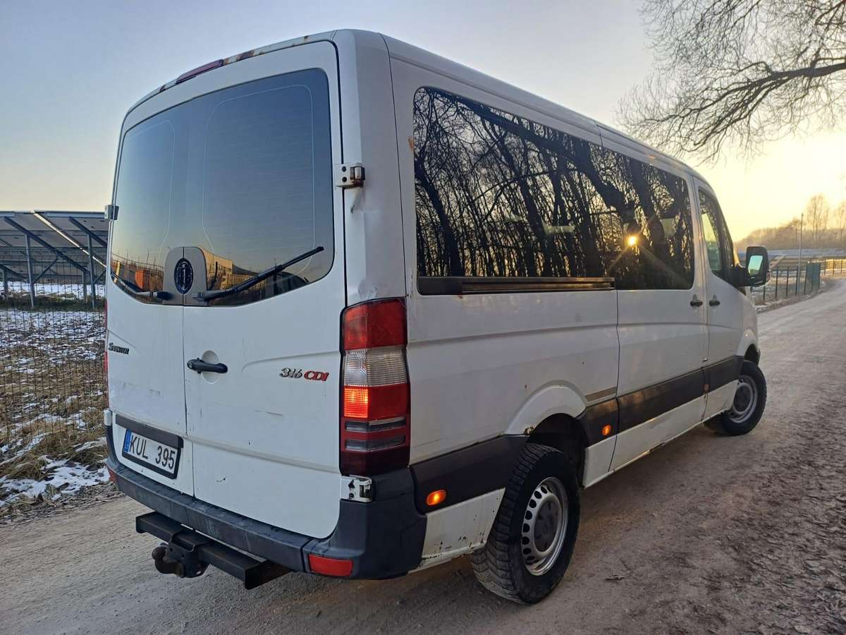 Mercedes-Benz Sprinter 2012 — engine 2143 cm³, 163 HP (120kW)