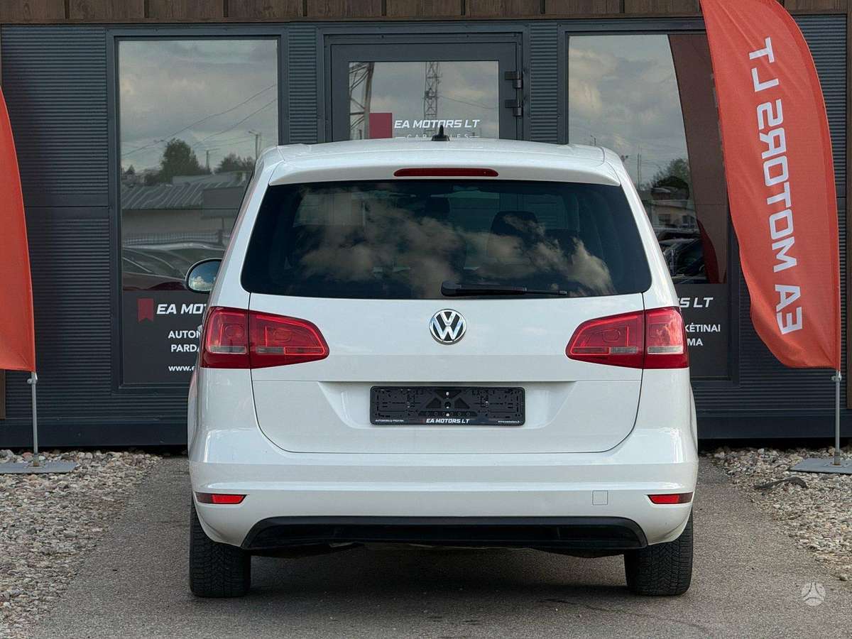 Volkswagen Sharan 2013 — photo 6