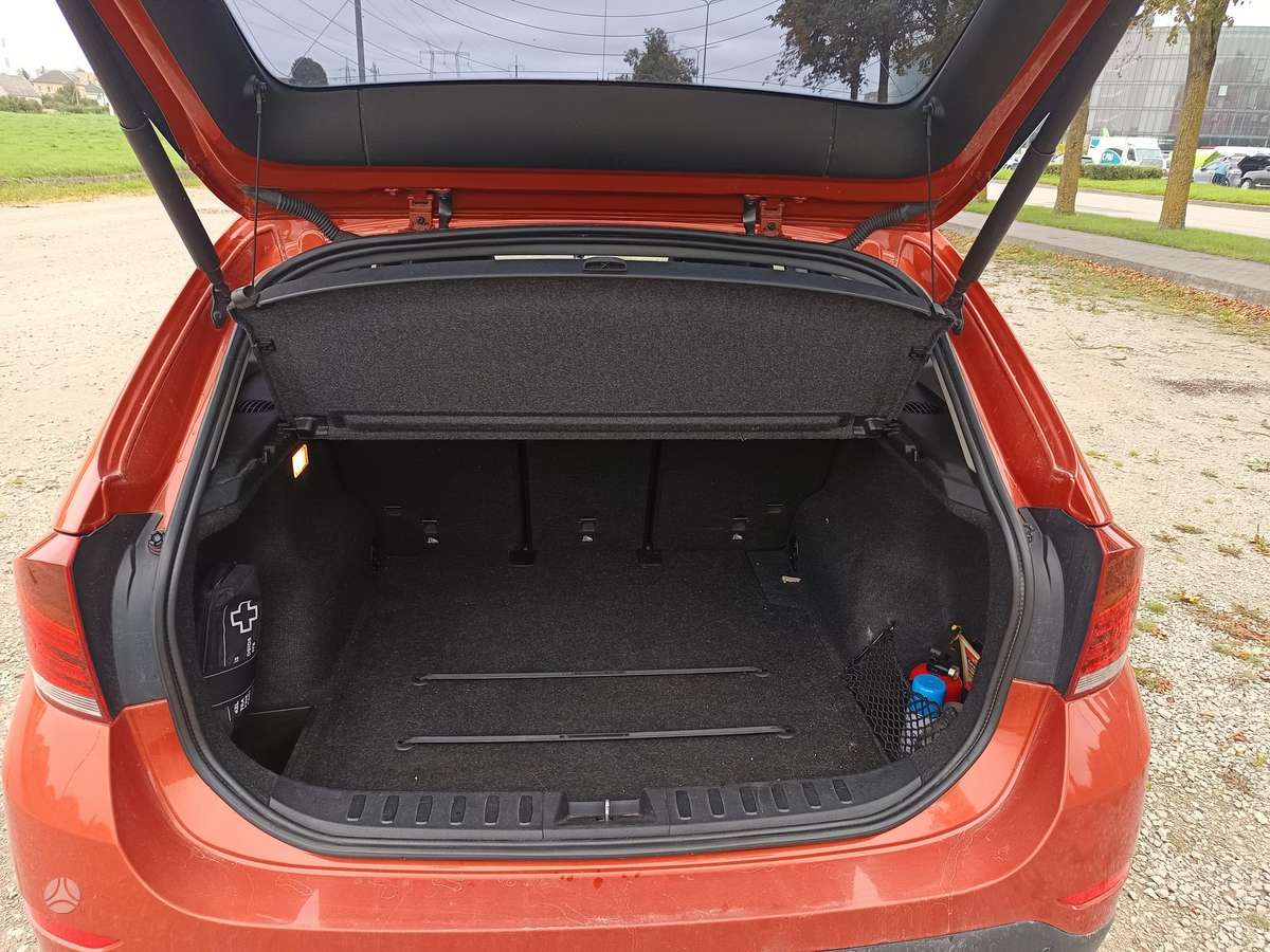 BMW X1 2015 — photo 5