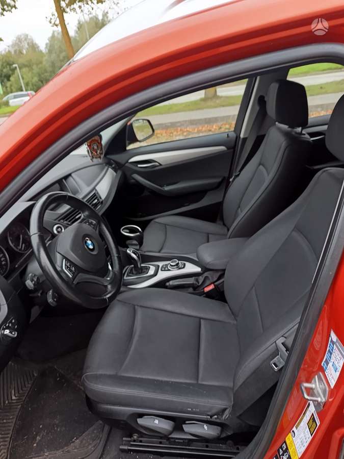 BMW X1 2015 — photo 9