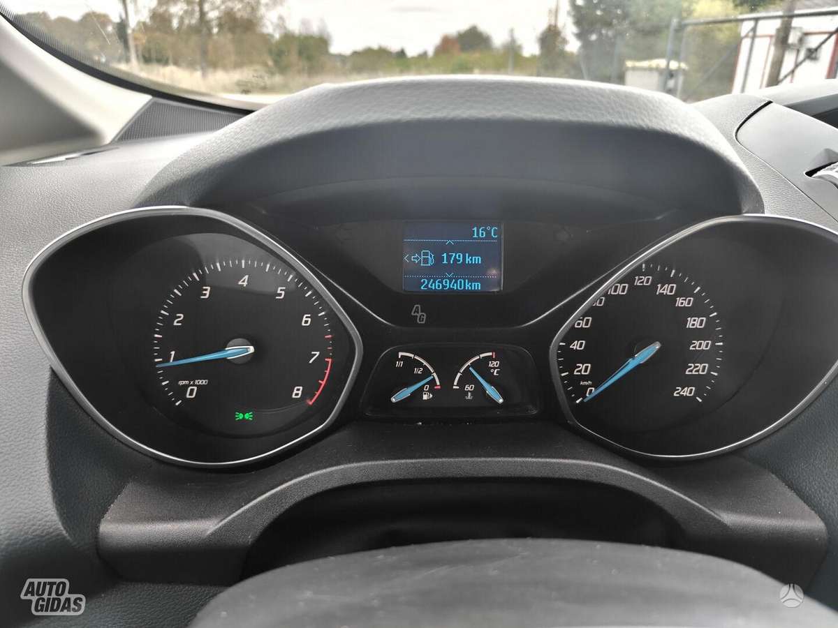 Ford C-MAX 2011 — photo 11