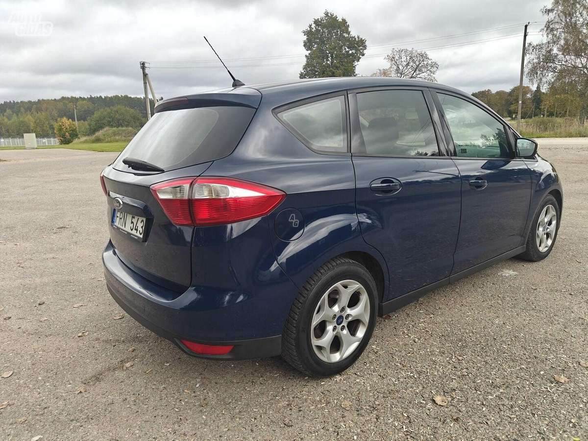 Ford C-MAX 2011 — photo 6