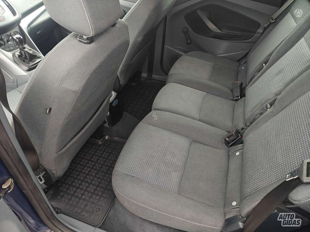 Ford C-MAX 2011 — photo 9