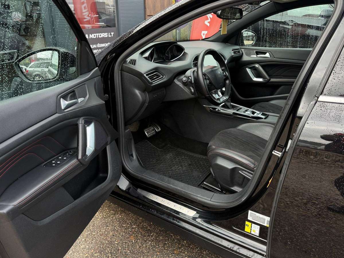 Peugeot 308 2015 — photo 13