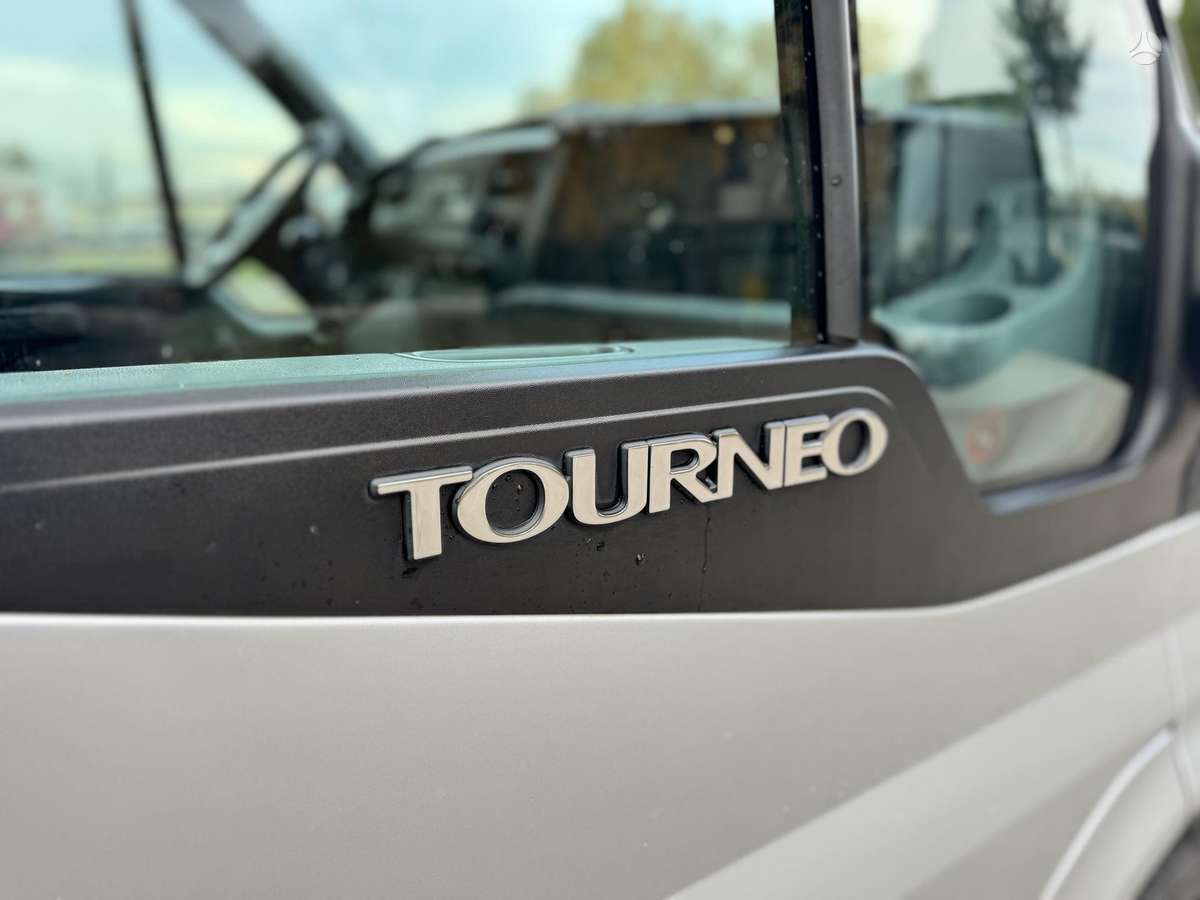 Ford Tourneo 2011 — photo 14