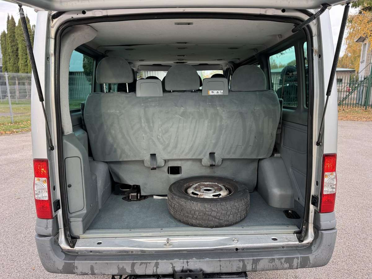 Ford Tourneo 2011 — photo 7