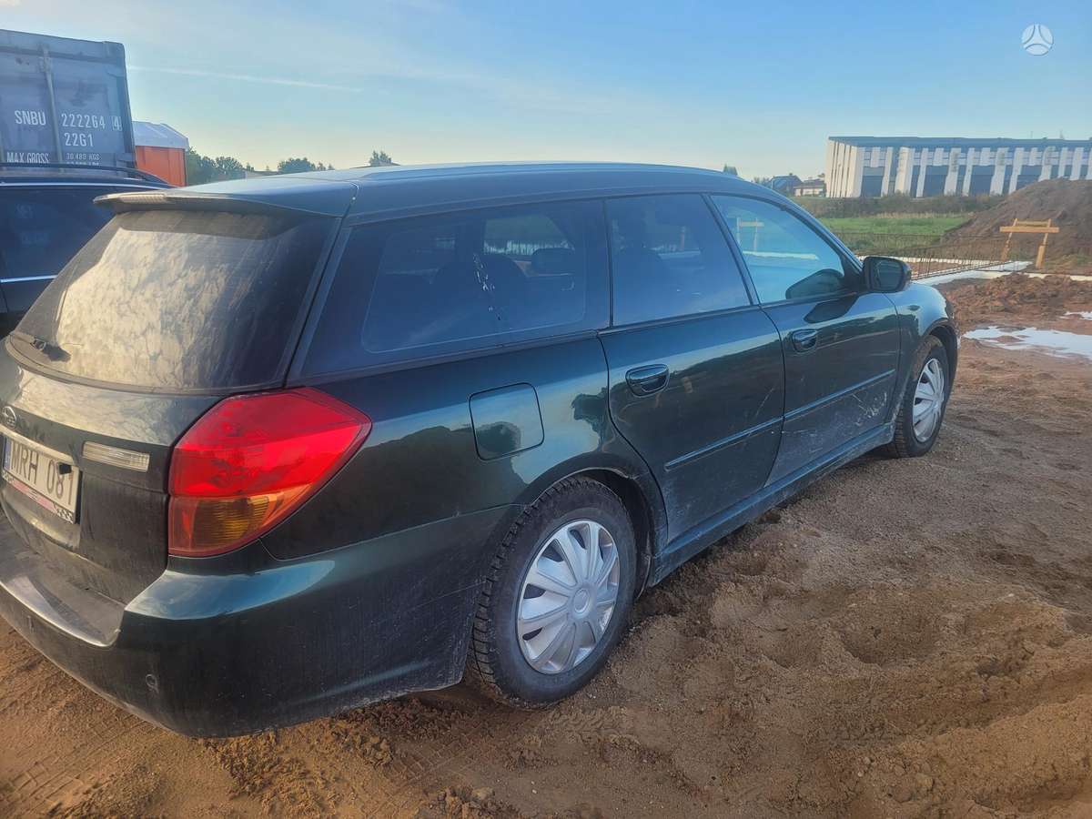 Subaru Legacy 2004 — photo 6