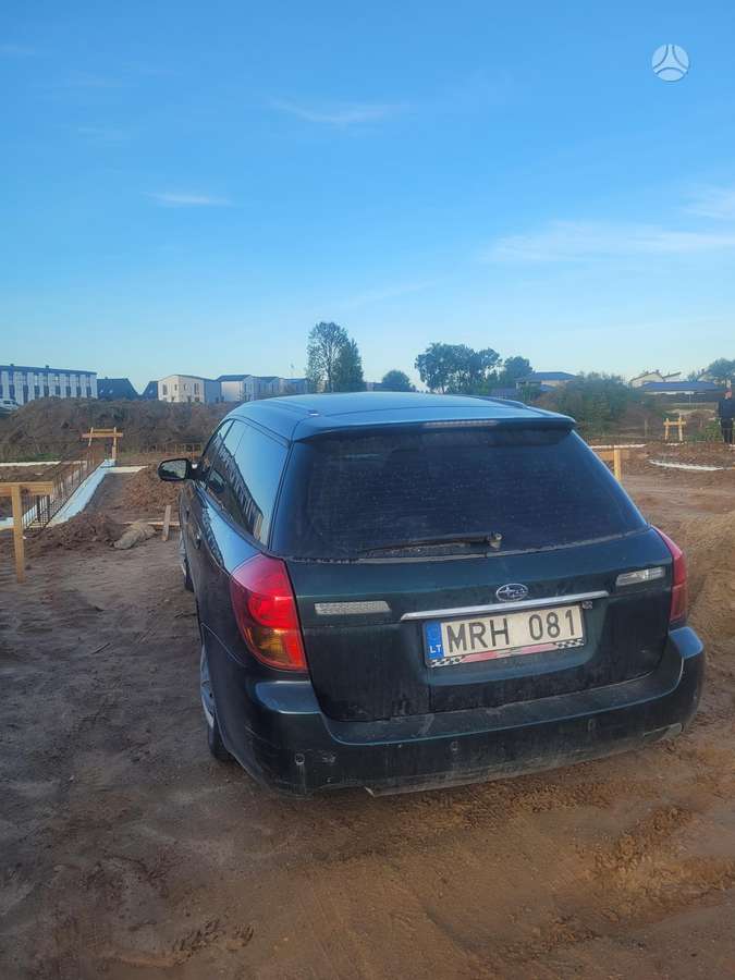 Subaru Legacy 2004 — photo 8