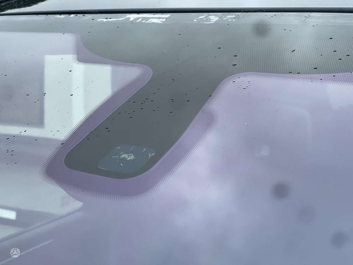 Ford Galaxy 2010 — photo 29