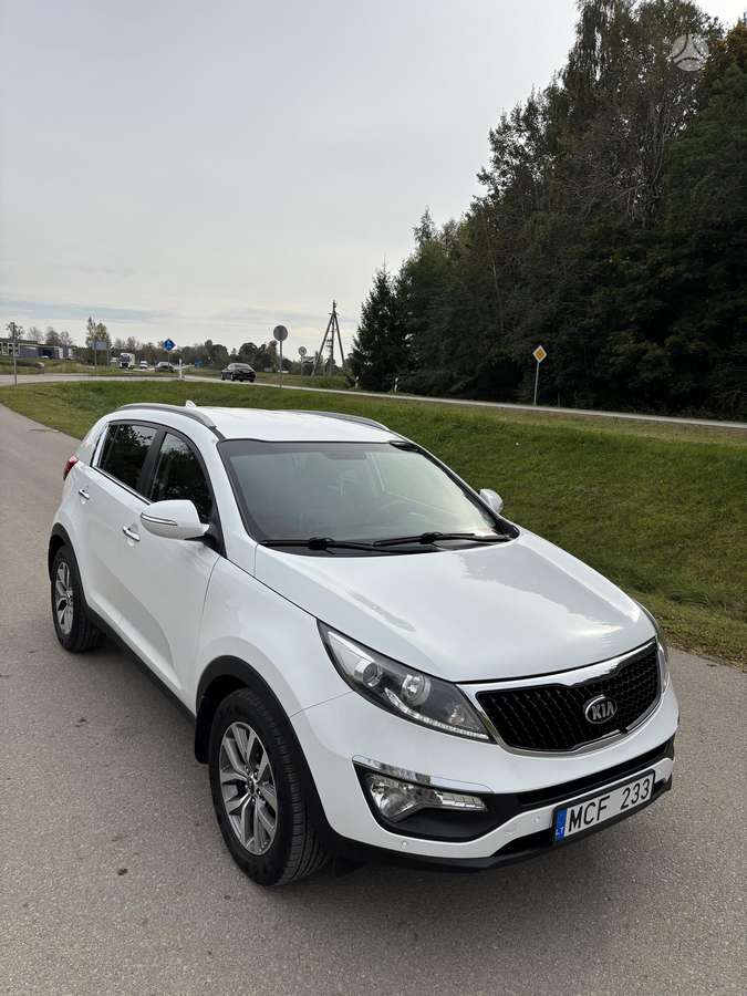 Kia Sportage 2015 — салон