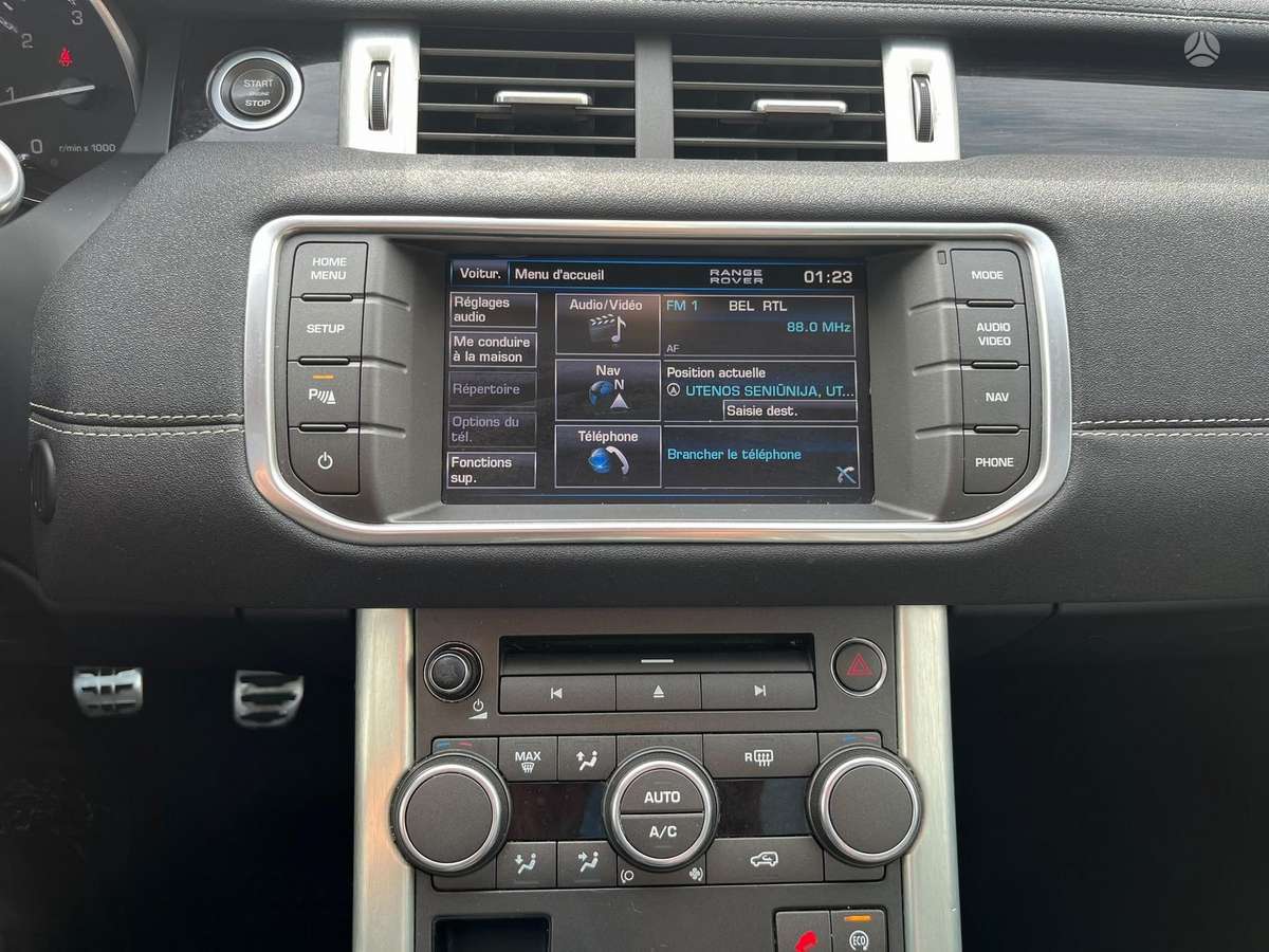 Land Rover 2012 — photo 17