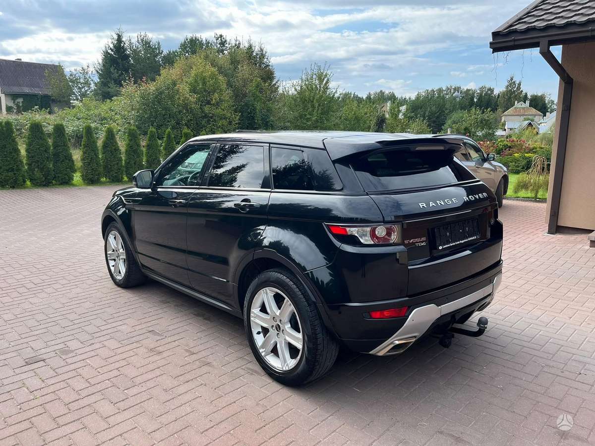Land Rover 2012 — interior