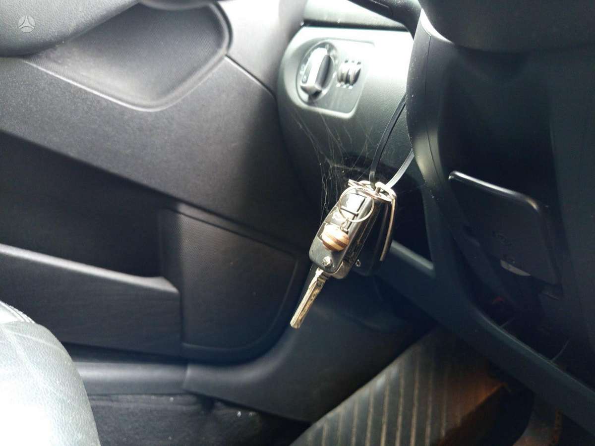 Audi A3 2012 — engine 1200 cm³, 105 HP (77kW)