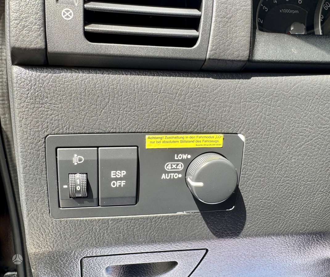 Kia Sorento 2008 — фото 21