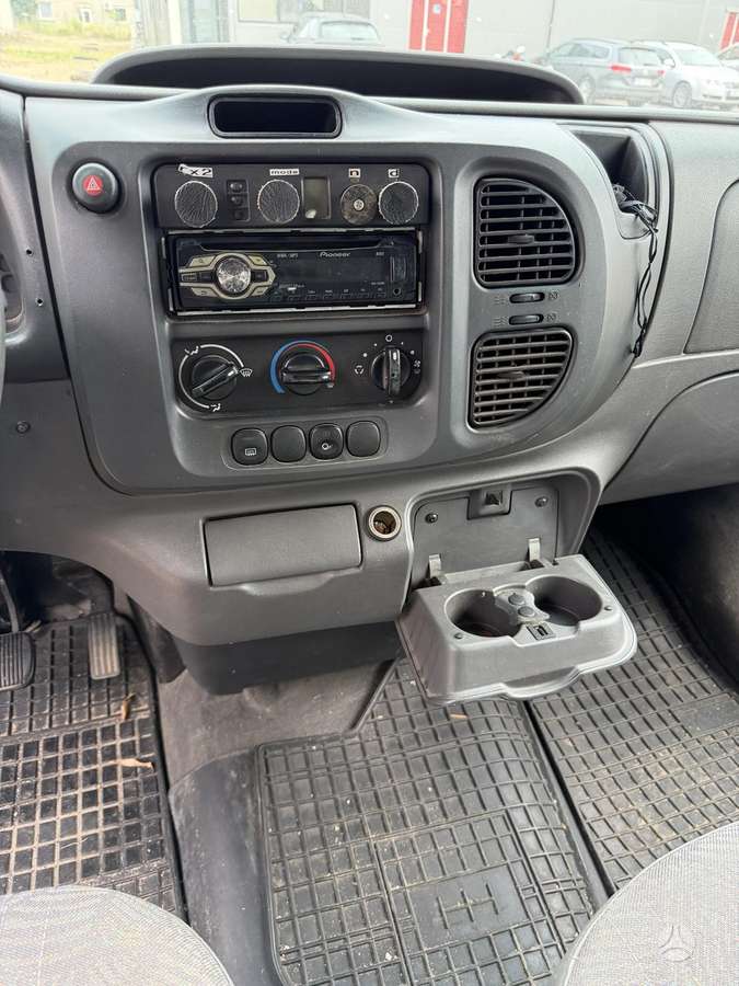 Ford Transit 2006 — photo 7