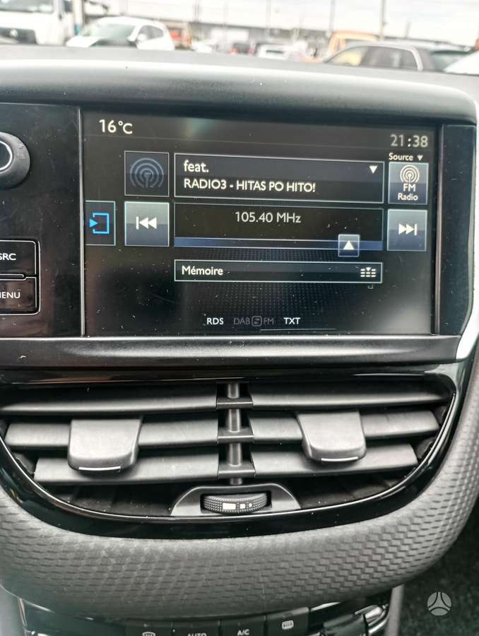 Peugeot 2008 2013 — photo 20