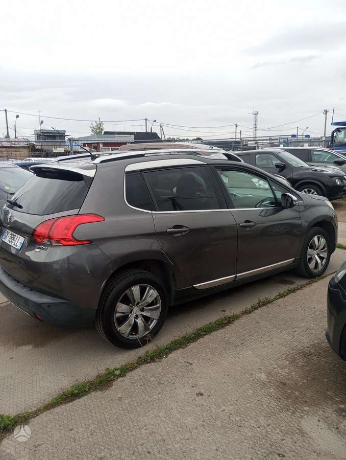 Peugeot 2008 2013 — photo 6