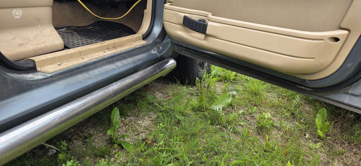 Land Rover 2007 — photo 10