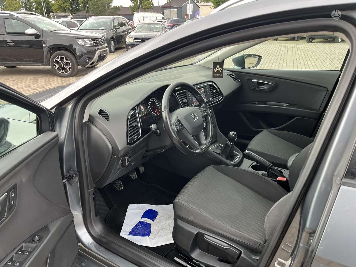 Seat Leon 2015 — photo 17