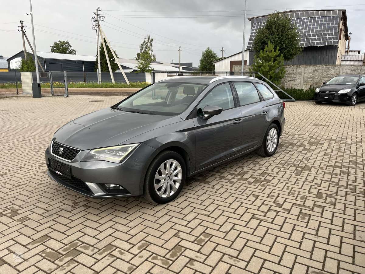 Seat Leon 2015 — interior