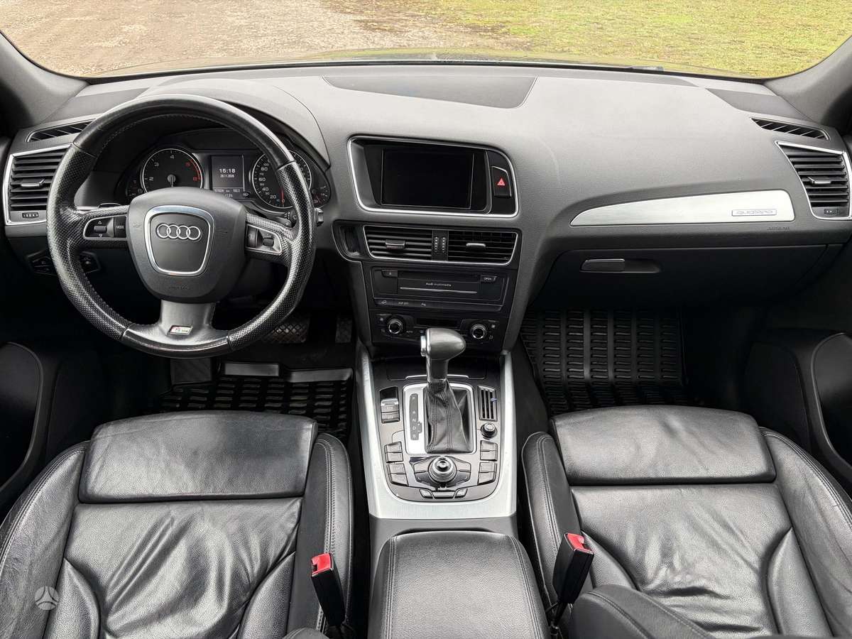 Audi Q5 2009 — photo 10