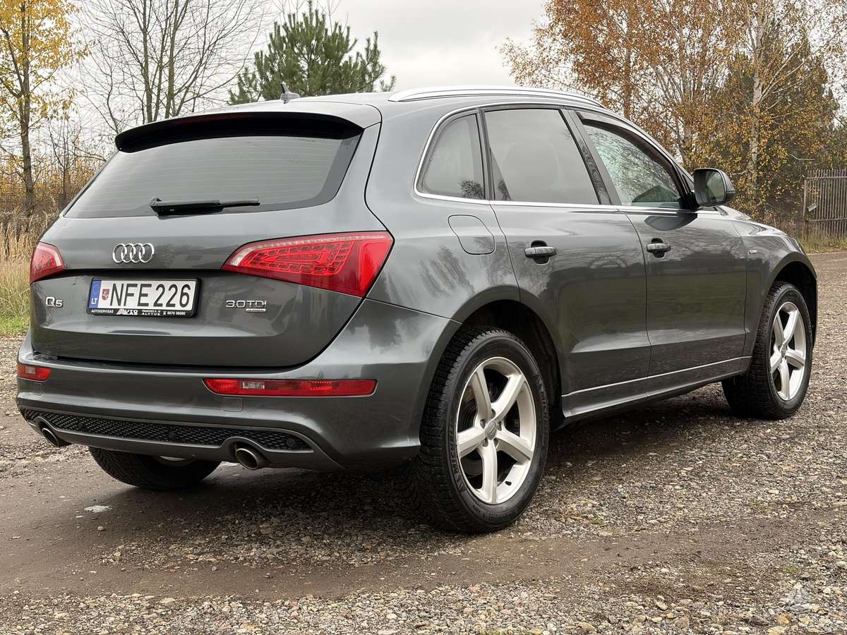 Audi Q5 2009 — photo 5