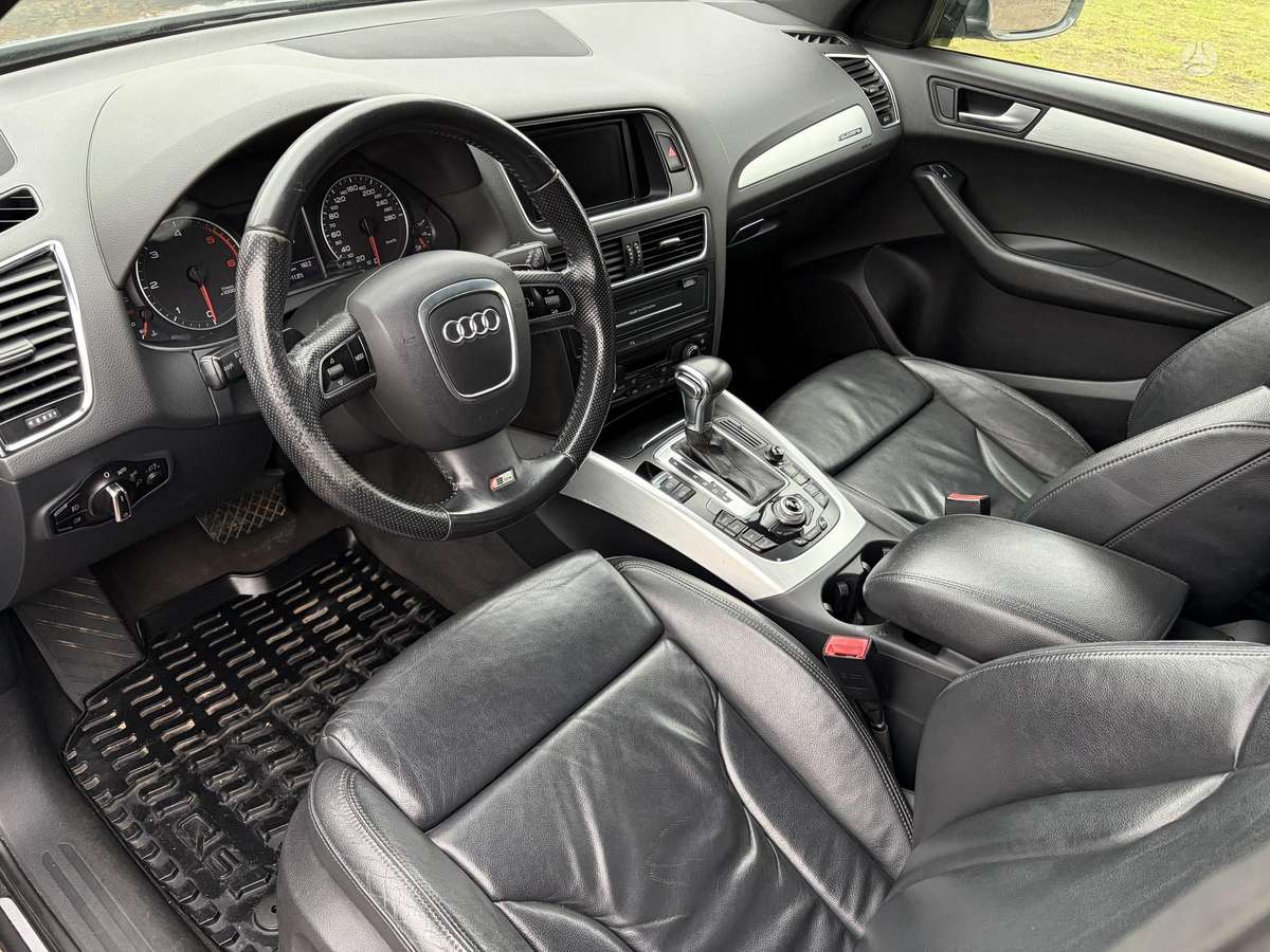 Audi Q5 2009 — photo 9