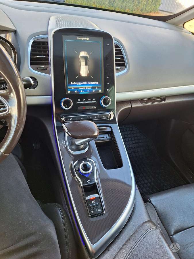 Renault Espace 2015 — фото 9