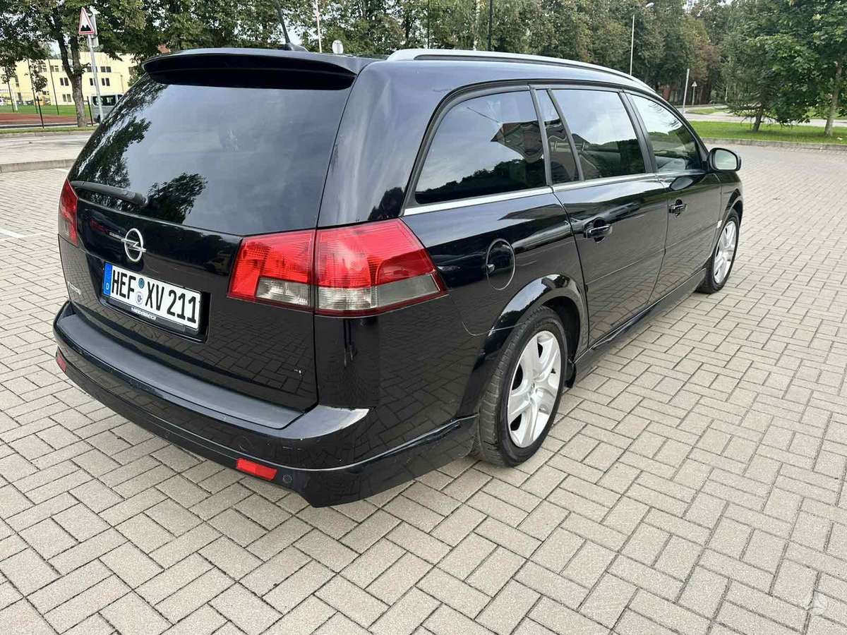 Opel Vectra 2009 — photo 5