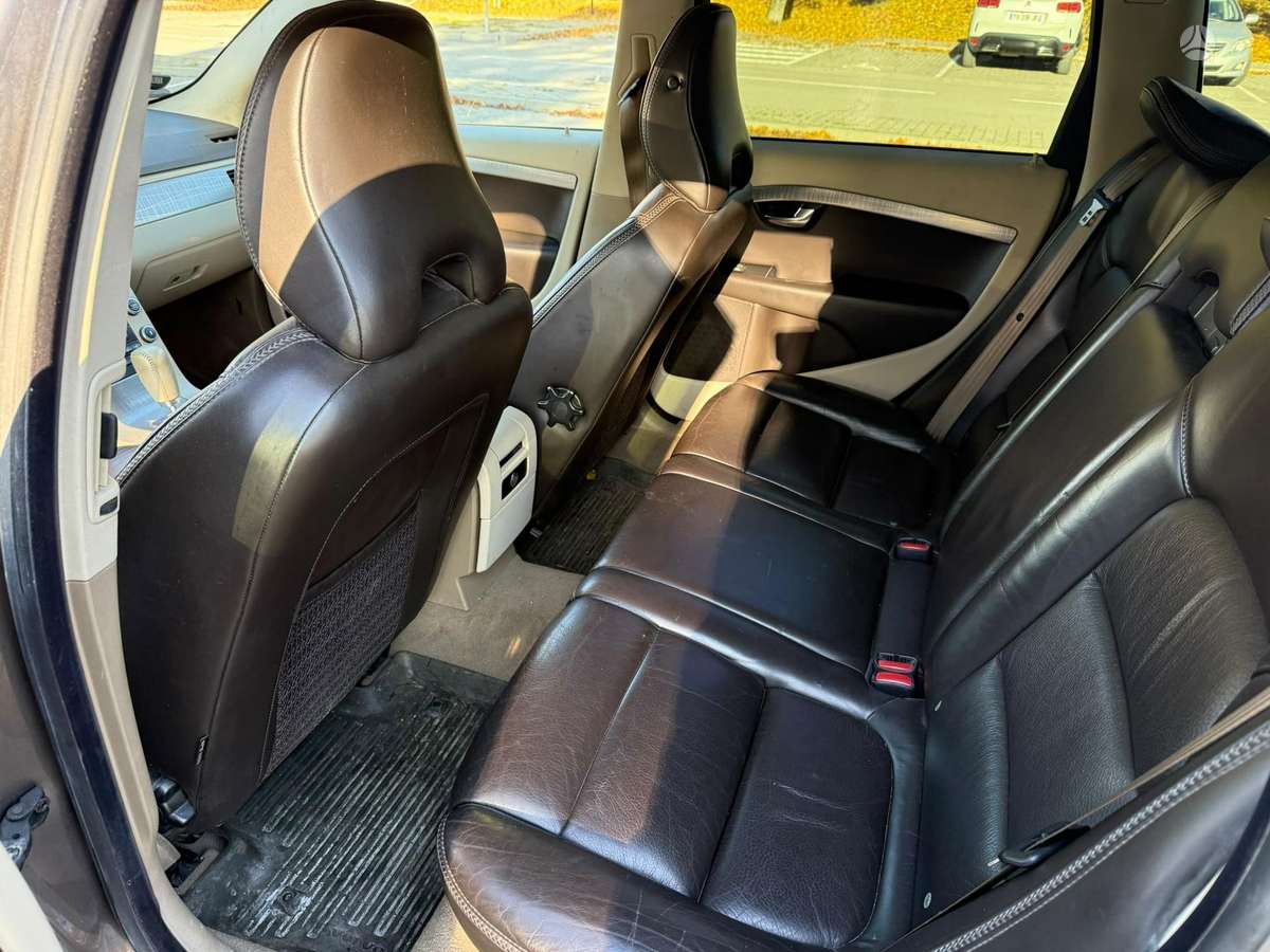 Volvo XC70 2008 — photo 8