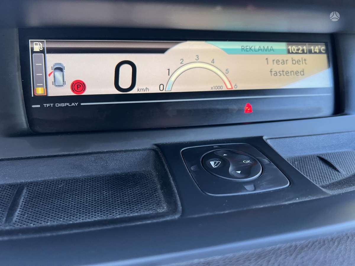 Renault Scenic 2010 — фото 20