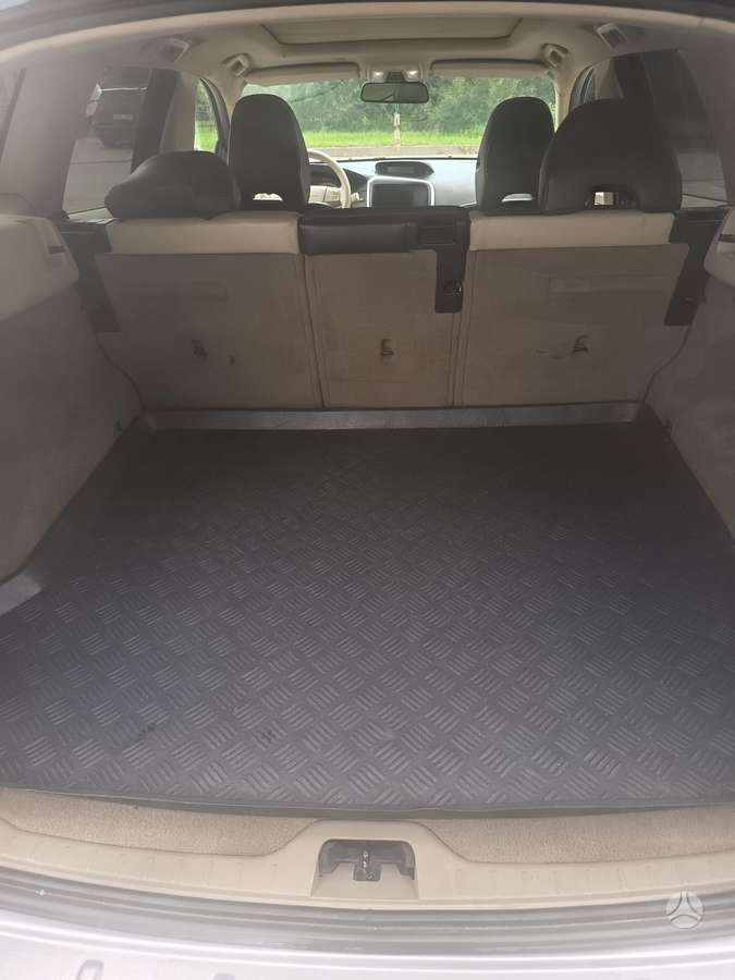 Volvo XC60 2009 — photo 11