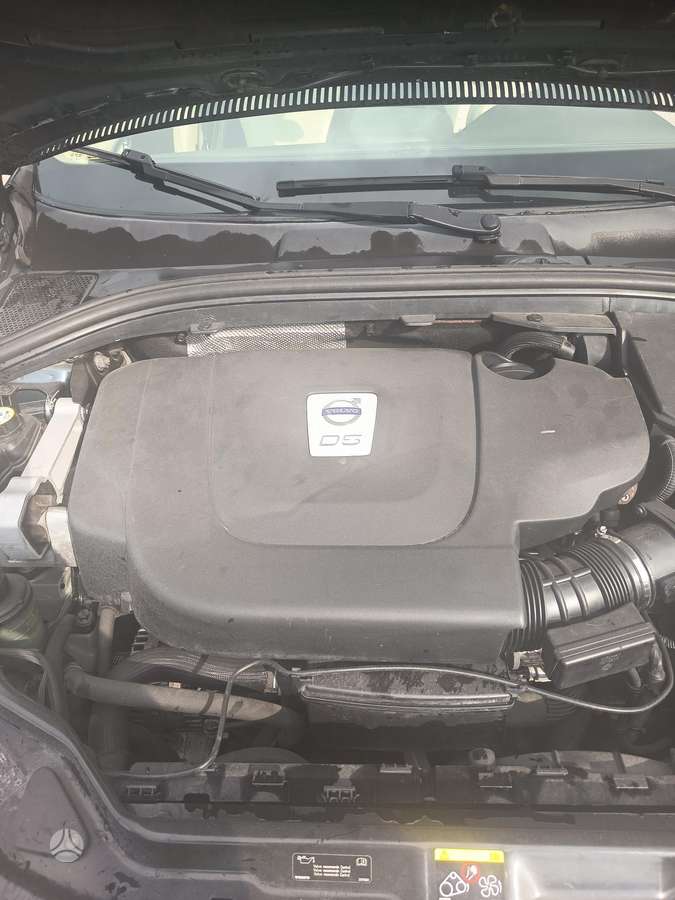 Volvo XC60 2009 — photo 16