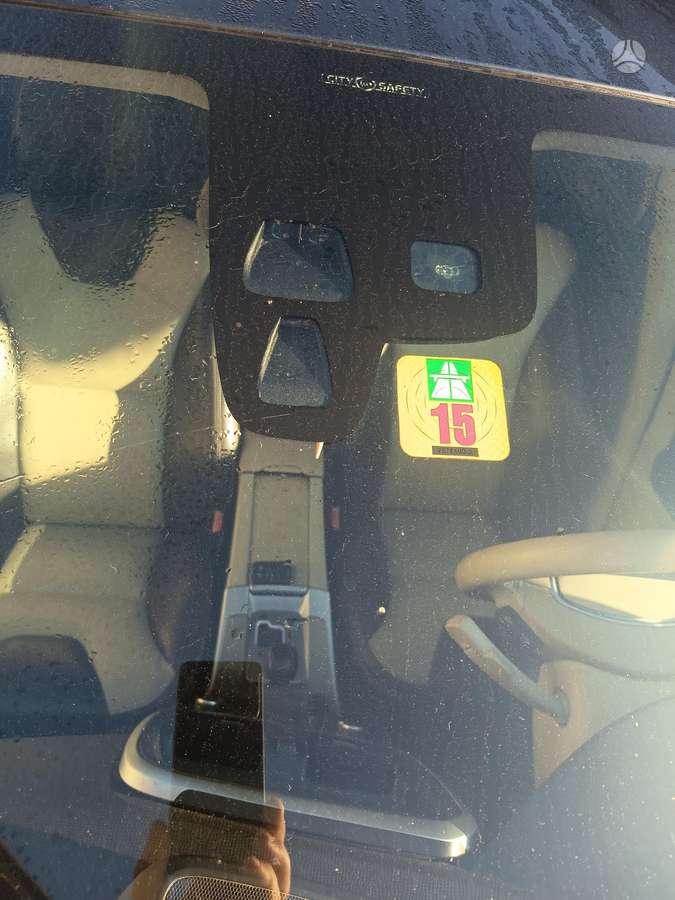 Volvo XC60 2009 — photo 20
