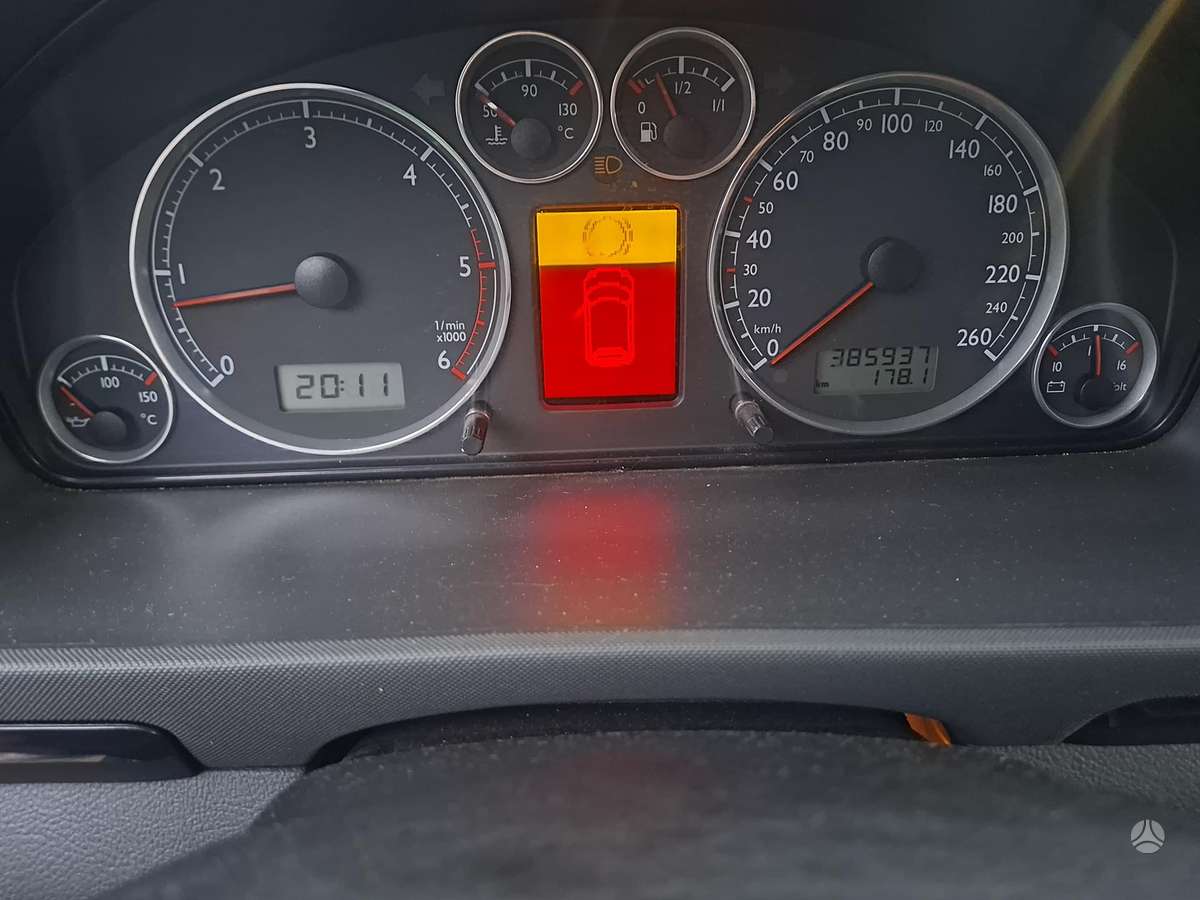 Volkswagen Sharan 2005 — photo 20