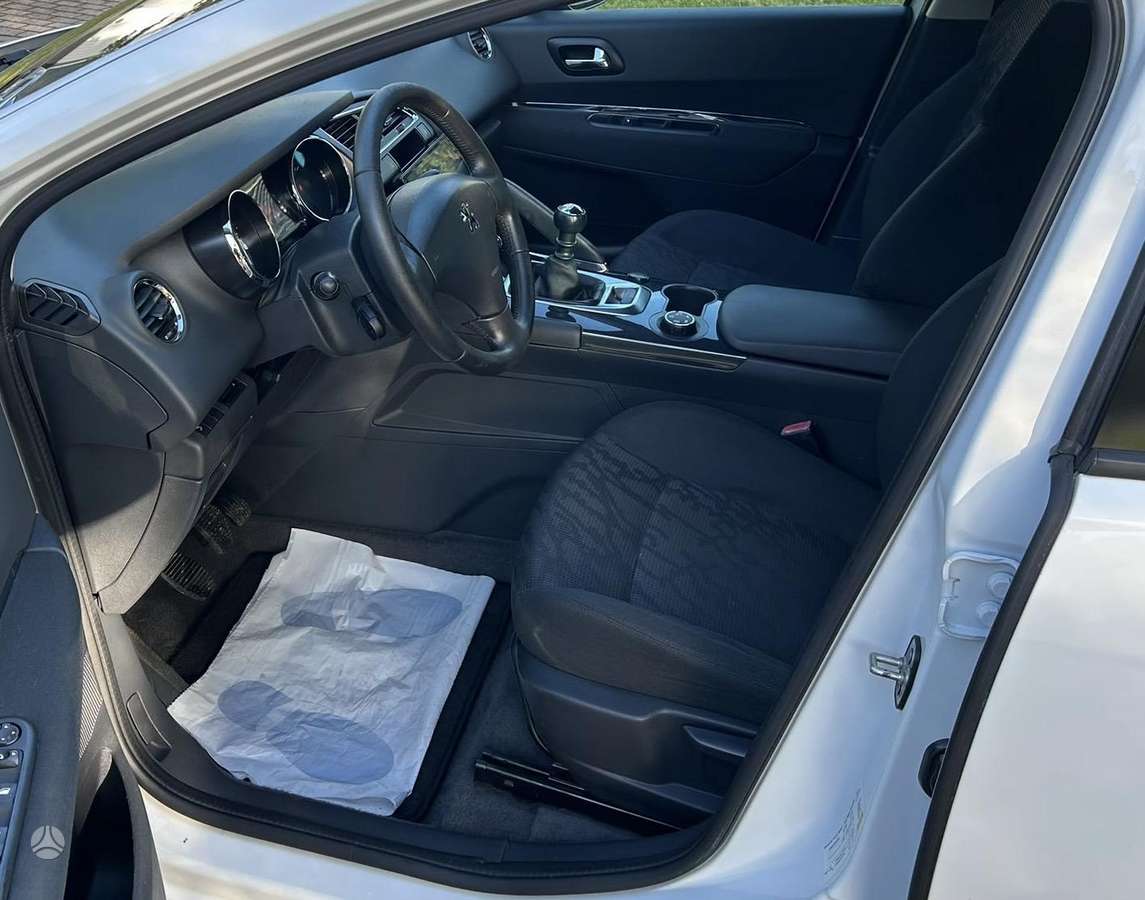 Peugeot 3008 2013 — photo 13