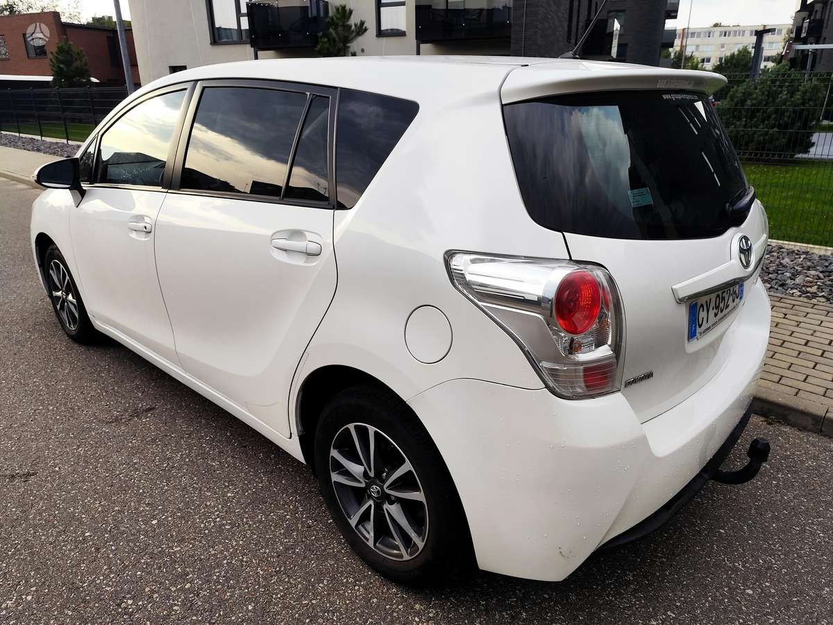 Toyota Verso 2013 — photo 6