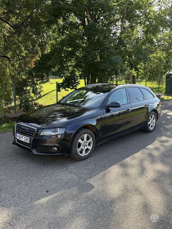 Audi A4, 2010