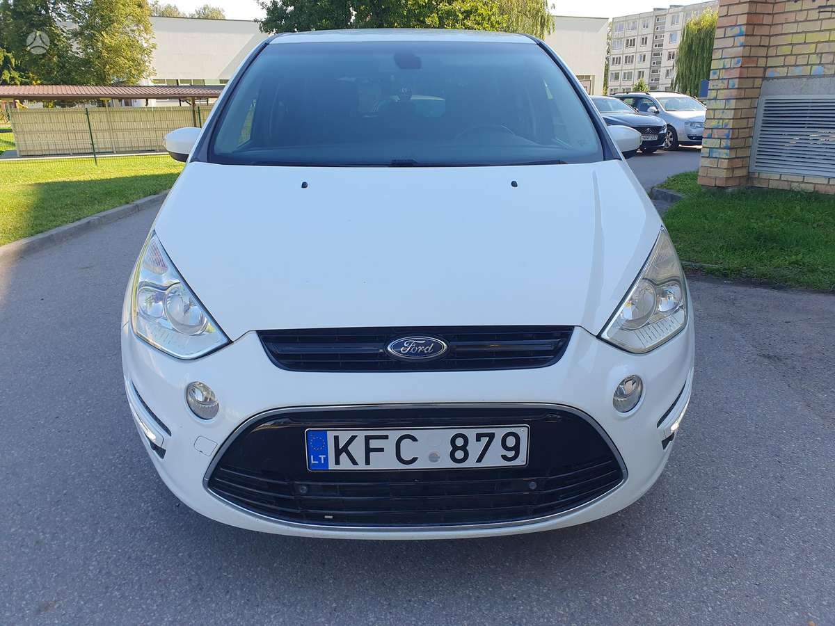 Ford S-MAX 2014 — rear view