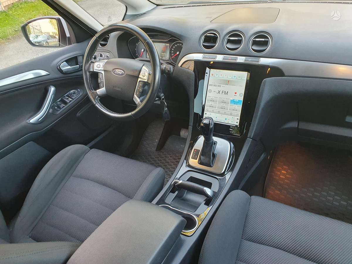Ford S-MAX 2014 — photo 8
